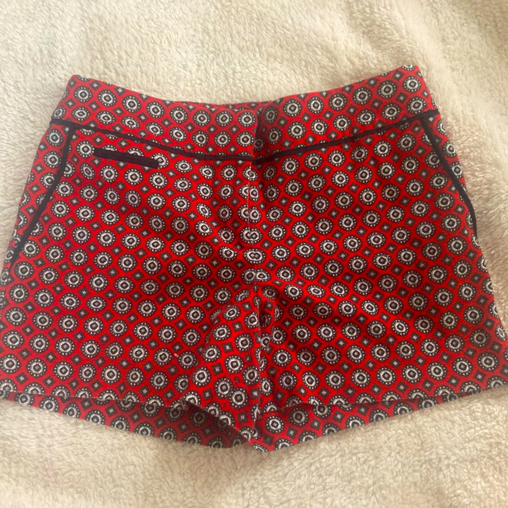 Unique pattern shorts